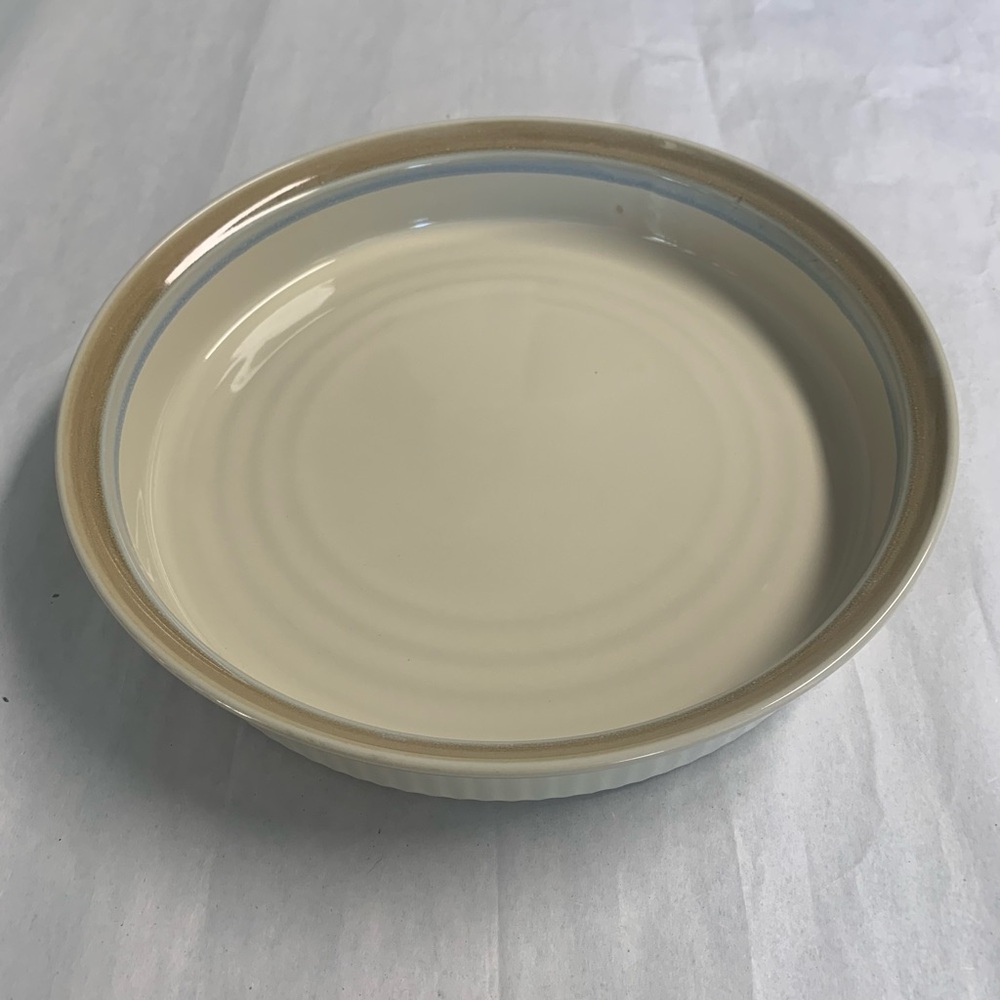 Noritake PAINTED DESERT 9-inch Stoneware Quiche. Rare. EUC.